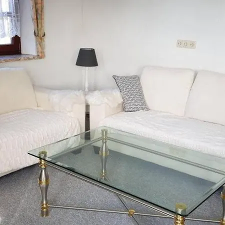 아파트 Smutjes Stuv Poppenbull